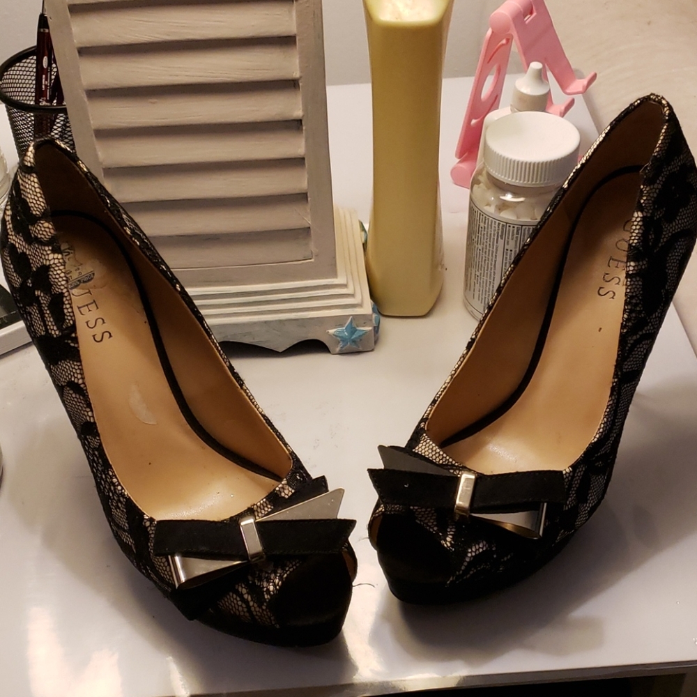 Guess lace high heels with bow 🎁